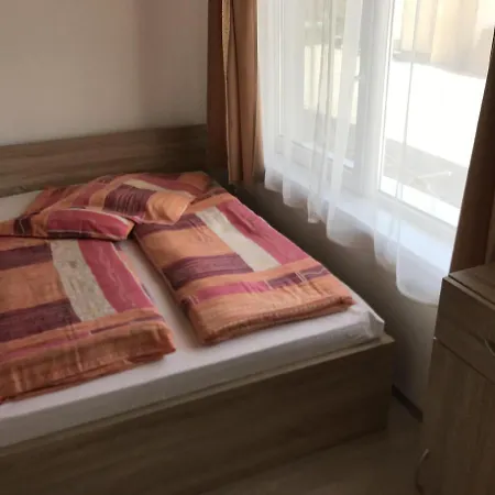 Famvarga Apartmanhaz Balatonfenyves Exterior foto