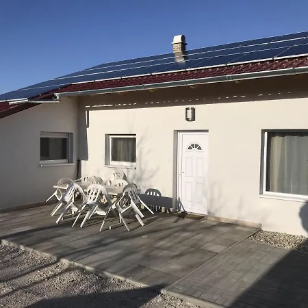Famvarga Apartmanhaz Balatonfenyves Exterior foto