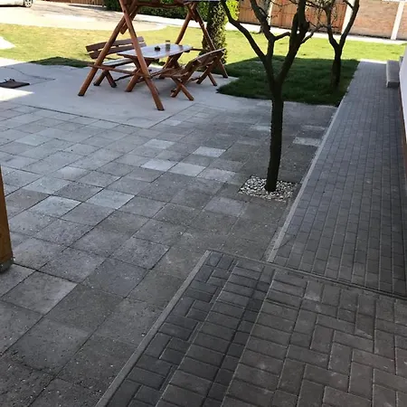 Famvarga Apartmanhaz Balatonfenyves Exterior foto