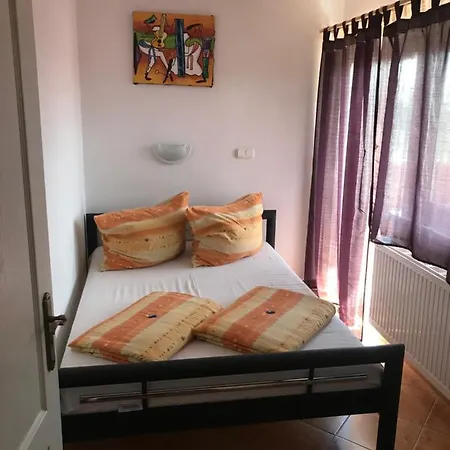 Famvarga Apartmanhaz Balatonfenyves Exterior foto