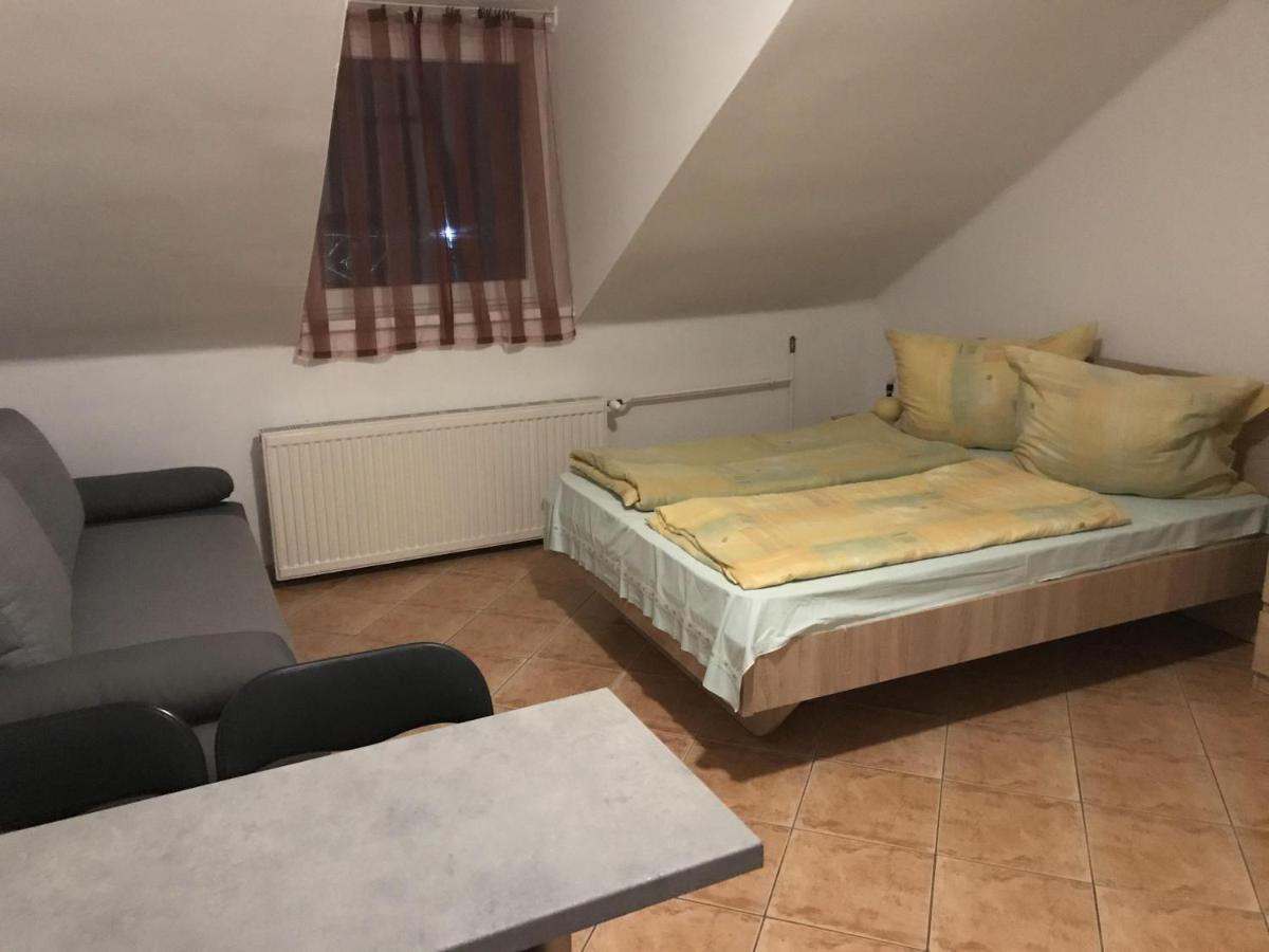 Famvarga Apartmanhaz