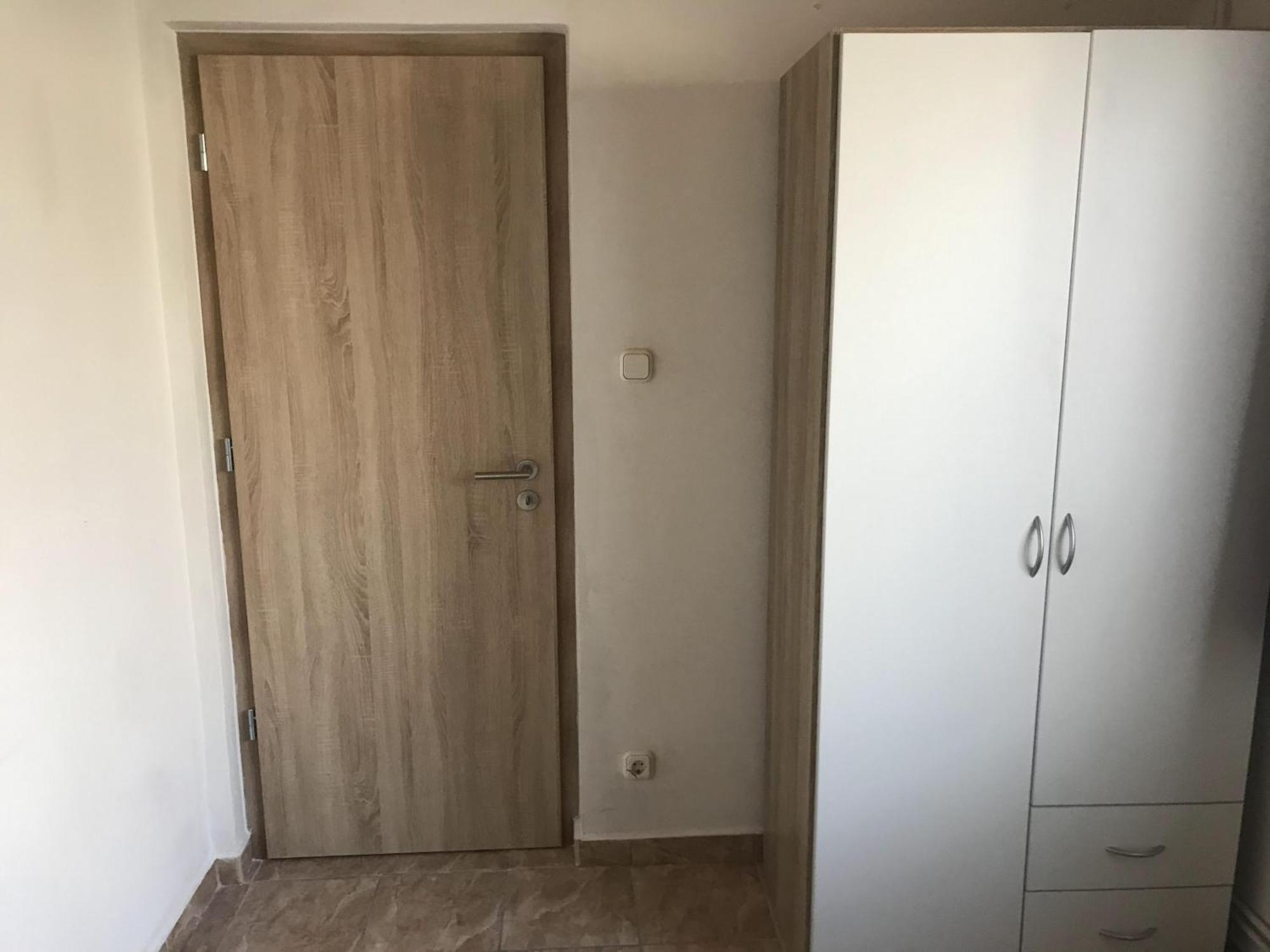Famvarga Apartmanhaz * Balatonfenyves