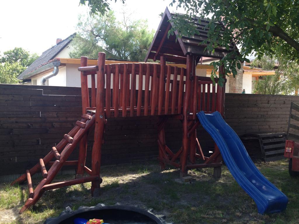 Famvarga Apartmanhaz