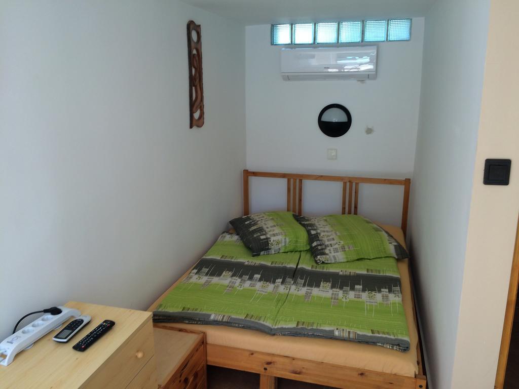 Famvarga Apartmanhaz Apartment Balatonfenyves