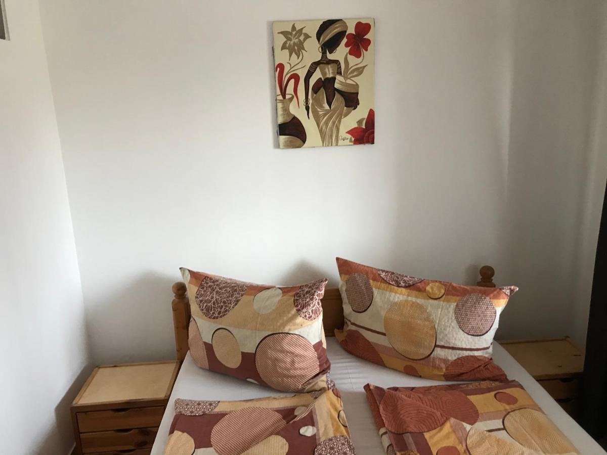 Famvarga Apartmanhaz