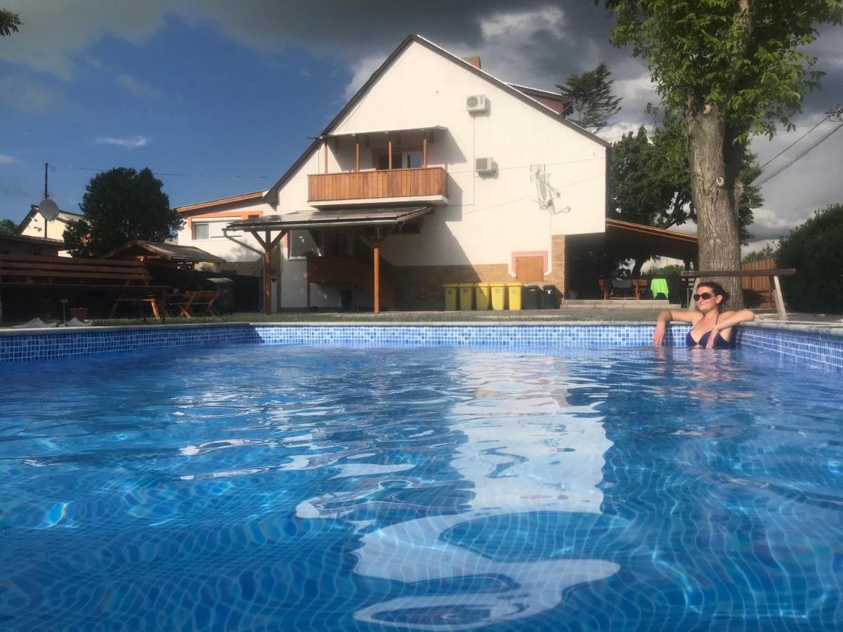 Apartment Famvarga Apartmanhaz Balatonfenyves